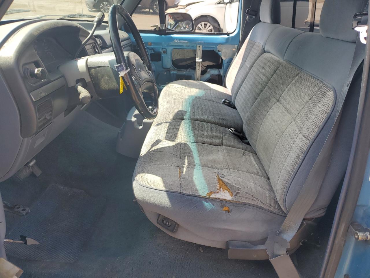 1992 Ford F150 VIN: 1FTCF15N9NKA93506 Lot: 70272575