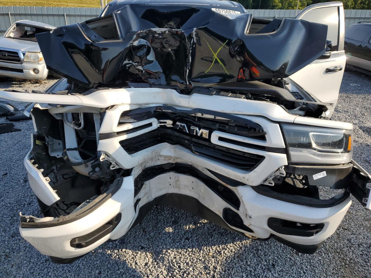 2019 Ram 1500 Laramie VIN: 1C6RREJT9KN798207 Lot: 69756815