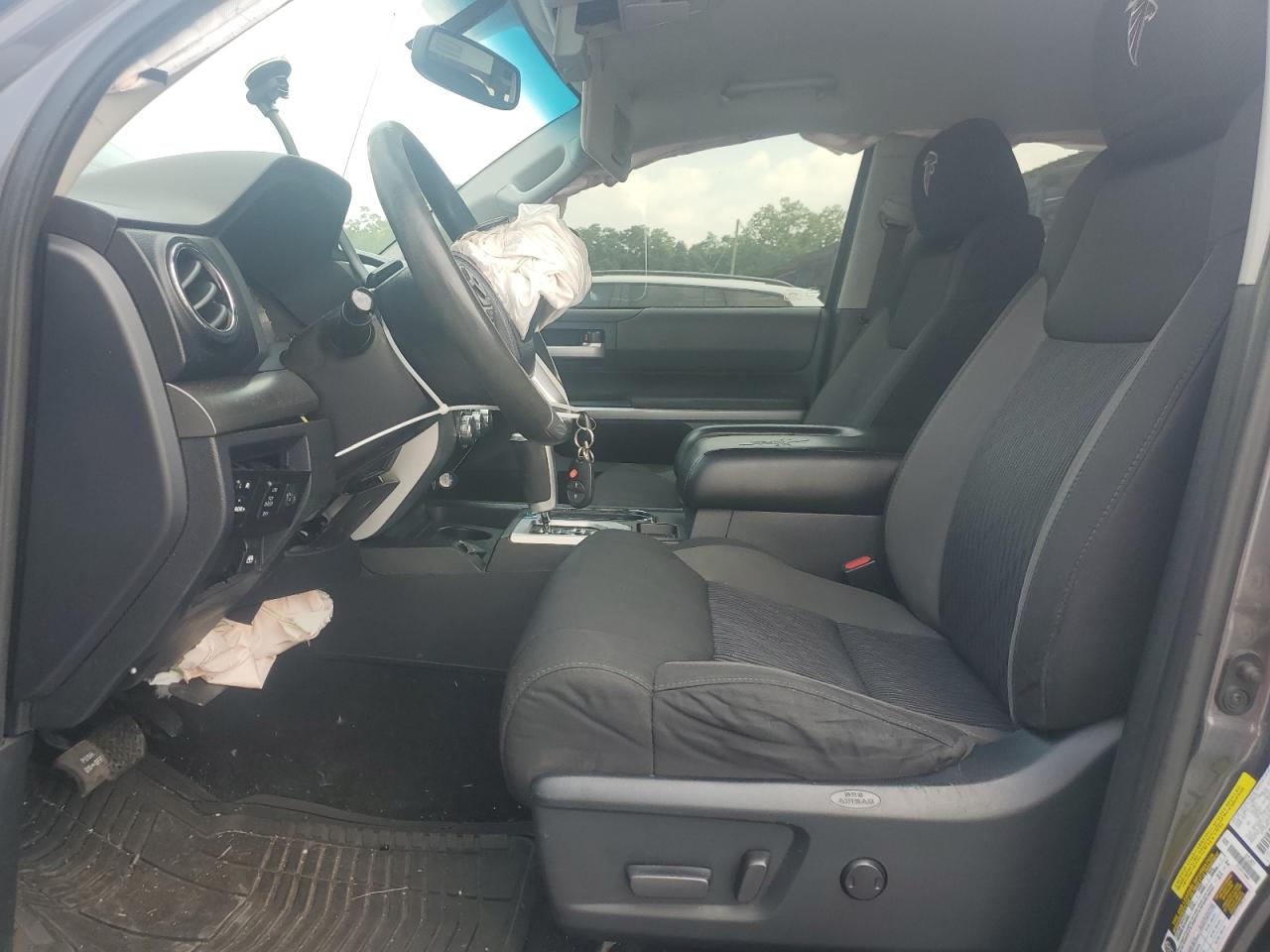 2017 Toyota Tundra Crewmax Sr5 VIN: 5TFEW5F17HX226881 Lot: 69865295