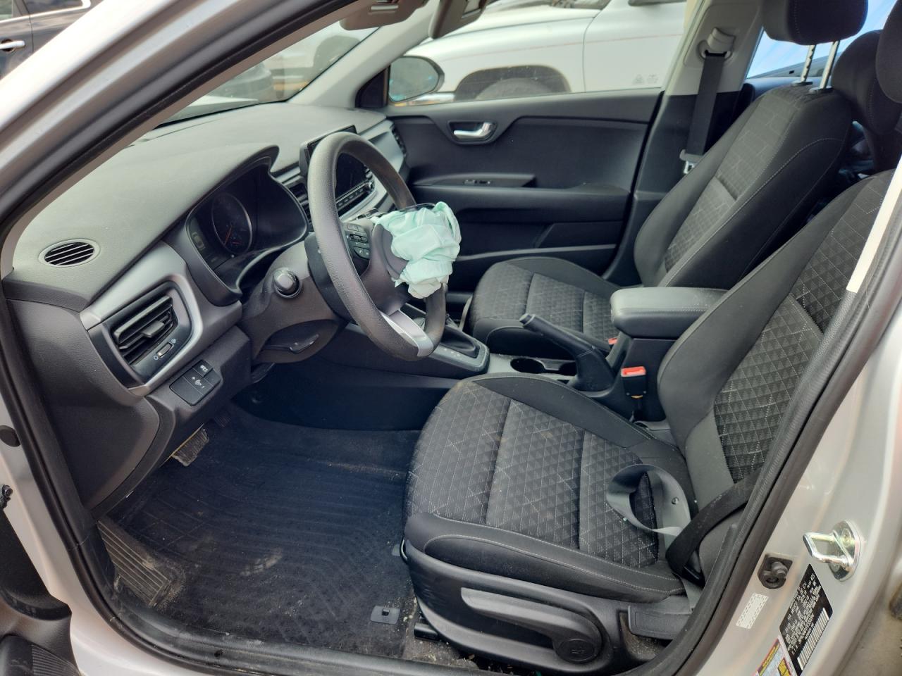 2023 Kia Rio Lx VIN: 3KPA24AD1PE550204 Lot: 70137115