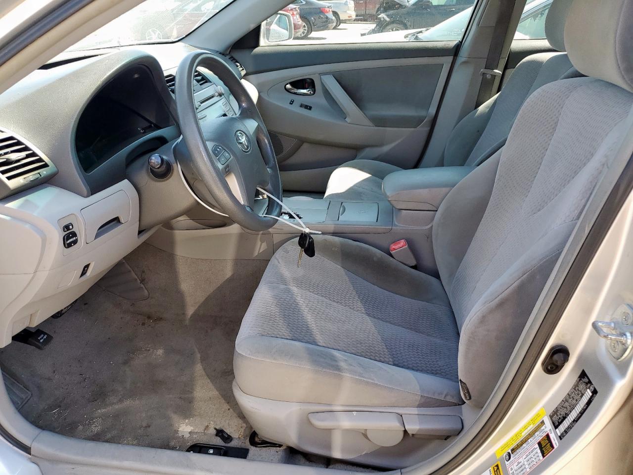 2010 Toyota Camry Base VIN: 4T1BF3EK4AU096840 Lot: 68418935