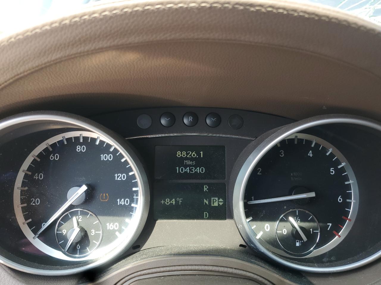 2011 Mercedes-Benz Gl 450 4Matic VIN: 4JGBF7BE8BA735309 Lot: 68371055