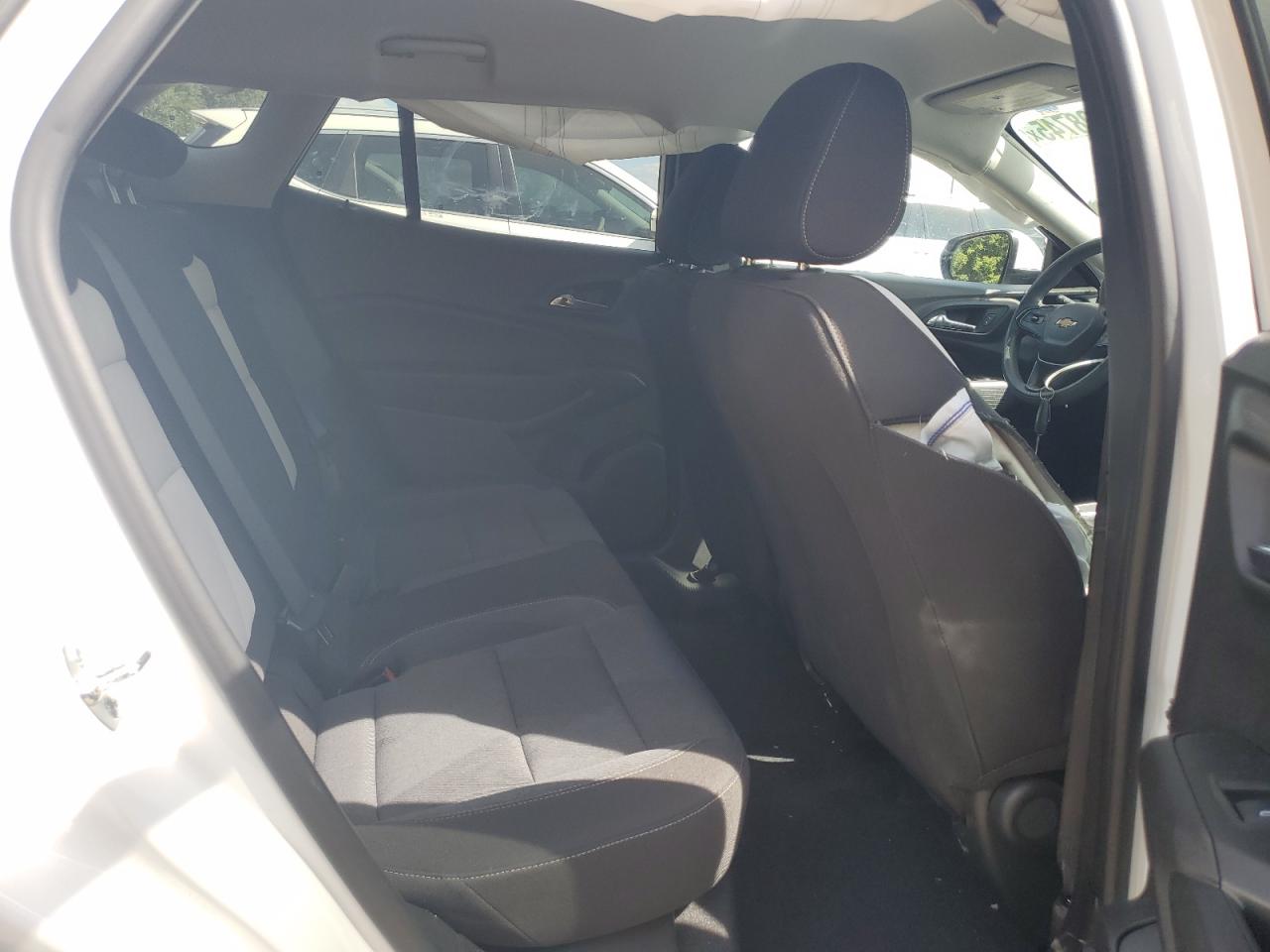 2025 Chevrolet Trax Ls VIN: KL77LFEP3SC049416 Lot: 69998745