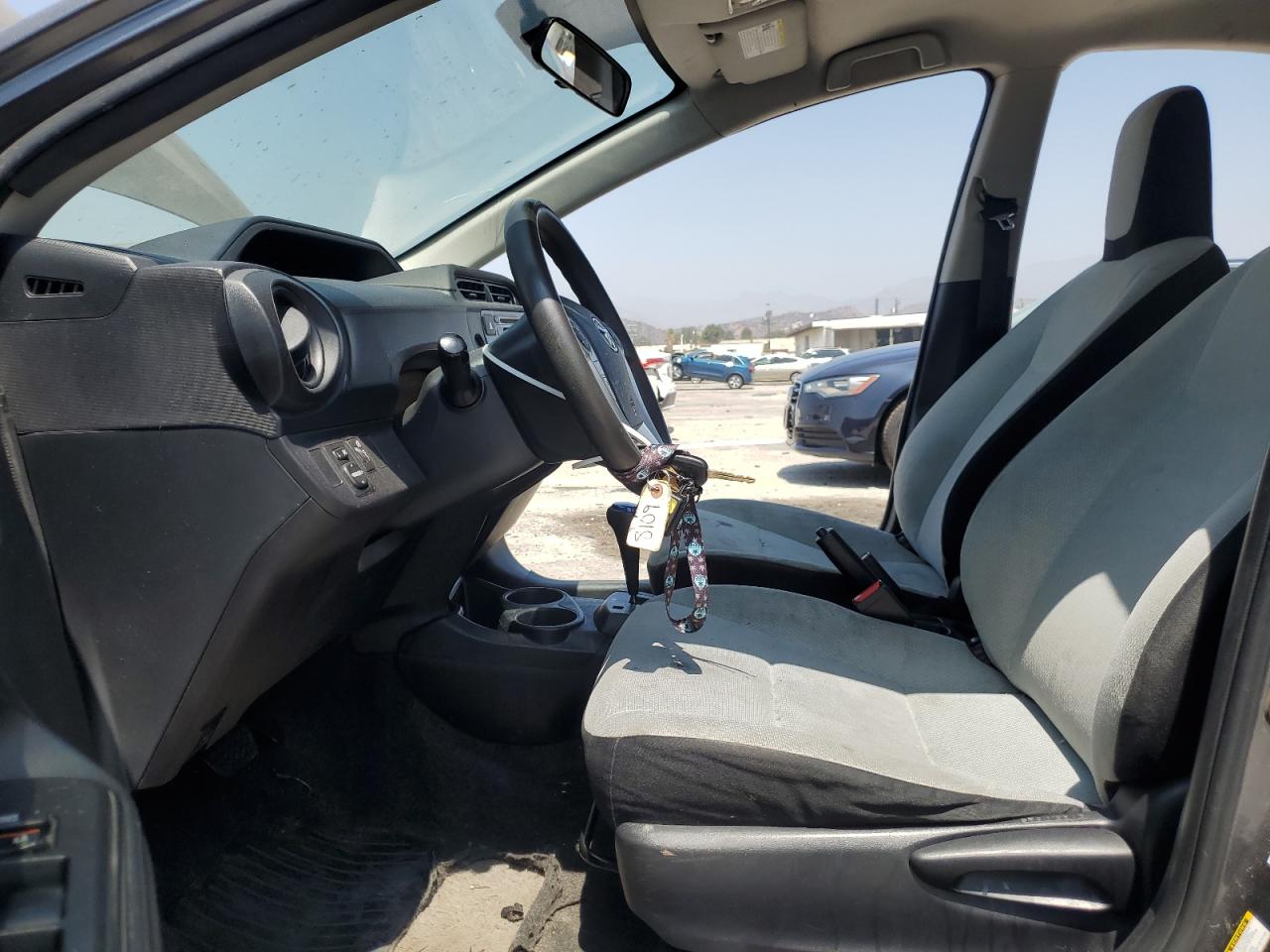 2015 Toyota Prius C VIN: JTDKDTB32F1105213 Lot: 68975745