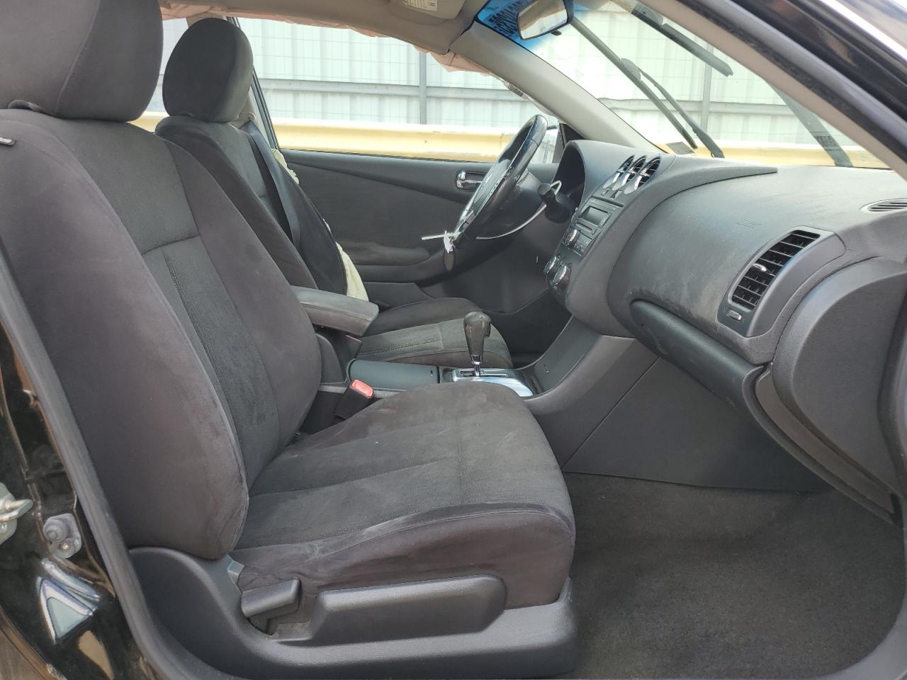 2011 Nissan Altima Base VIN: 1N4AL2AP1BC179515 Lot: 70649235