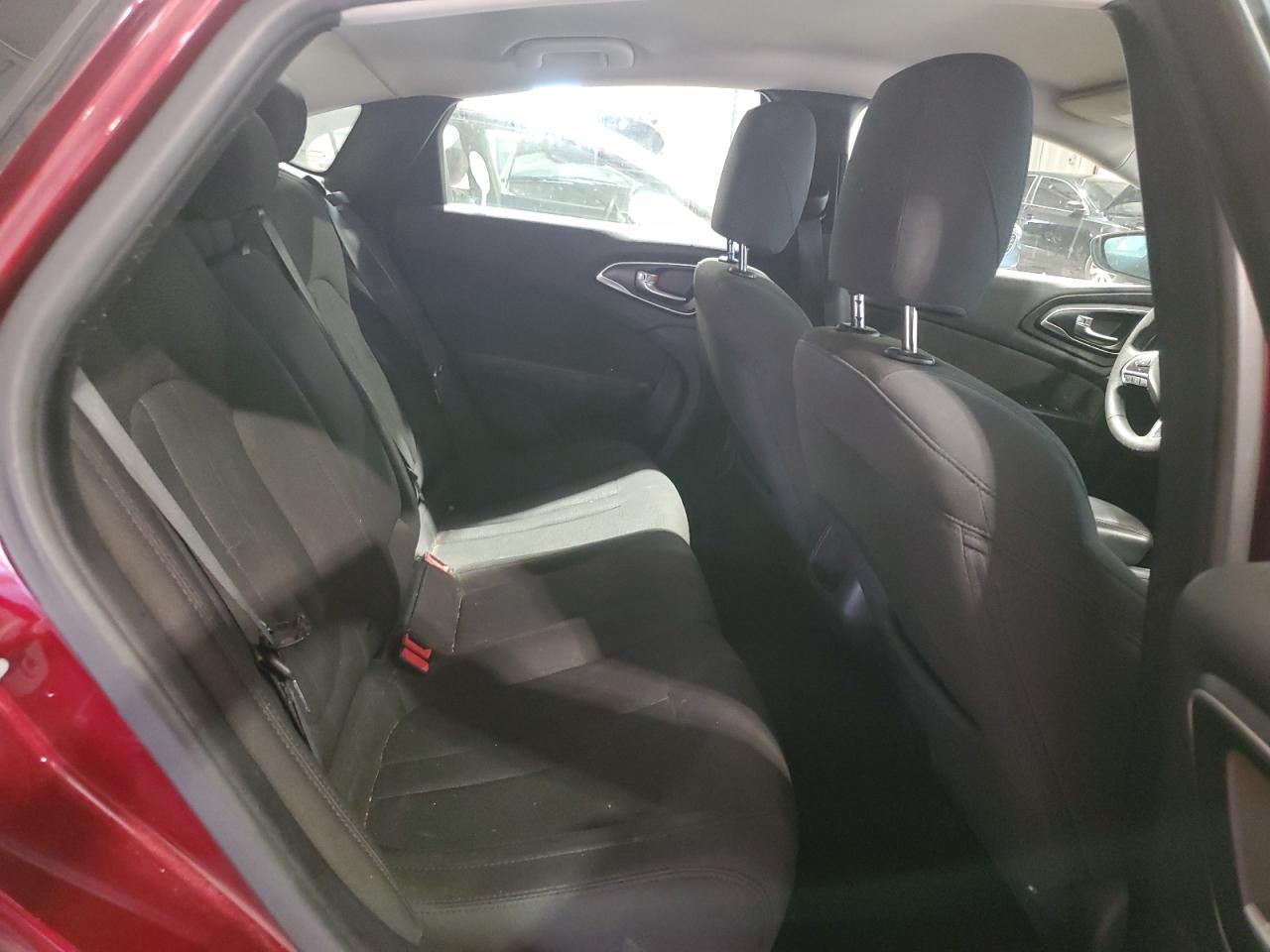 2015 Chrysler 200 Limited VIN: 1C3CCCAB0FN753517 Lot: 67456085