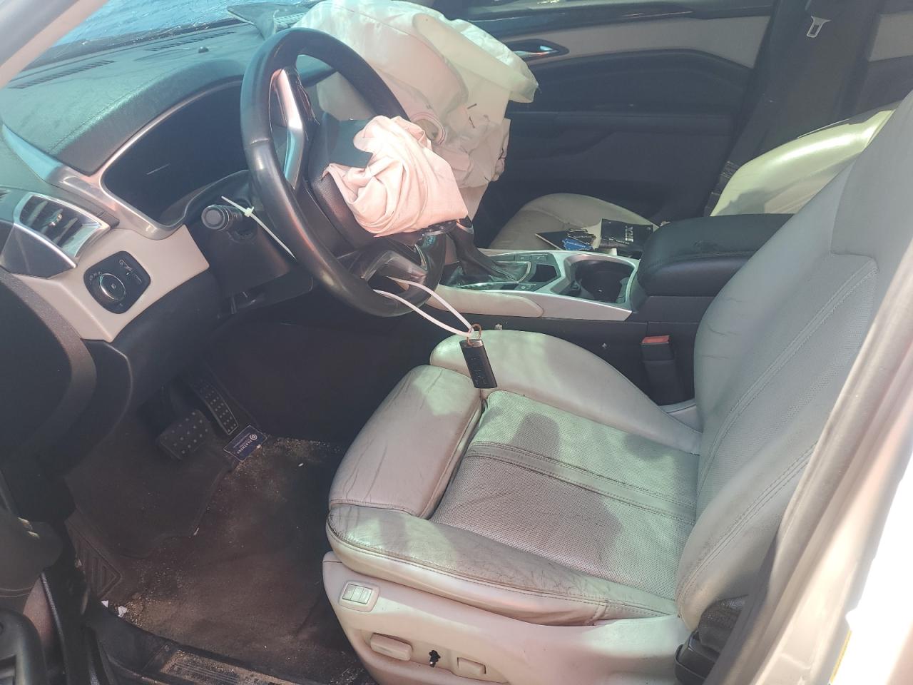 2013 Cadillac Srx Luxury Collection VIN: 3GYFNCE30DS580469 Lot: 67430825