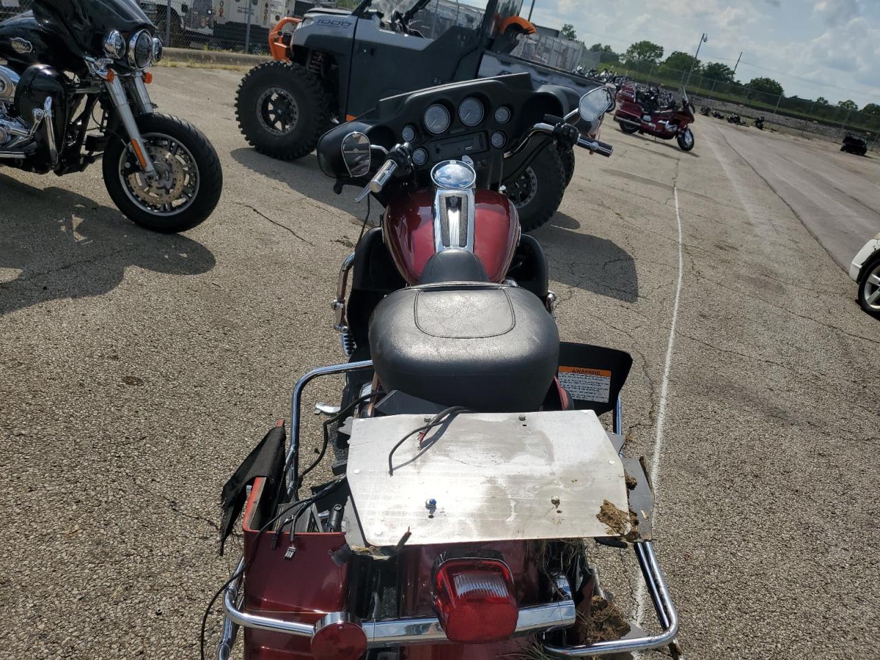 2010 Harley-Davidson Flhtcu VIN: 1HD1FC414AB671571 Lot: 68128635