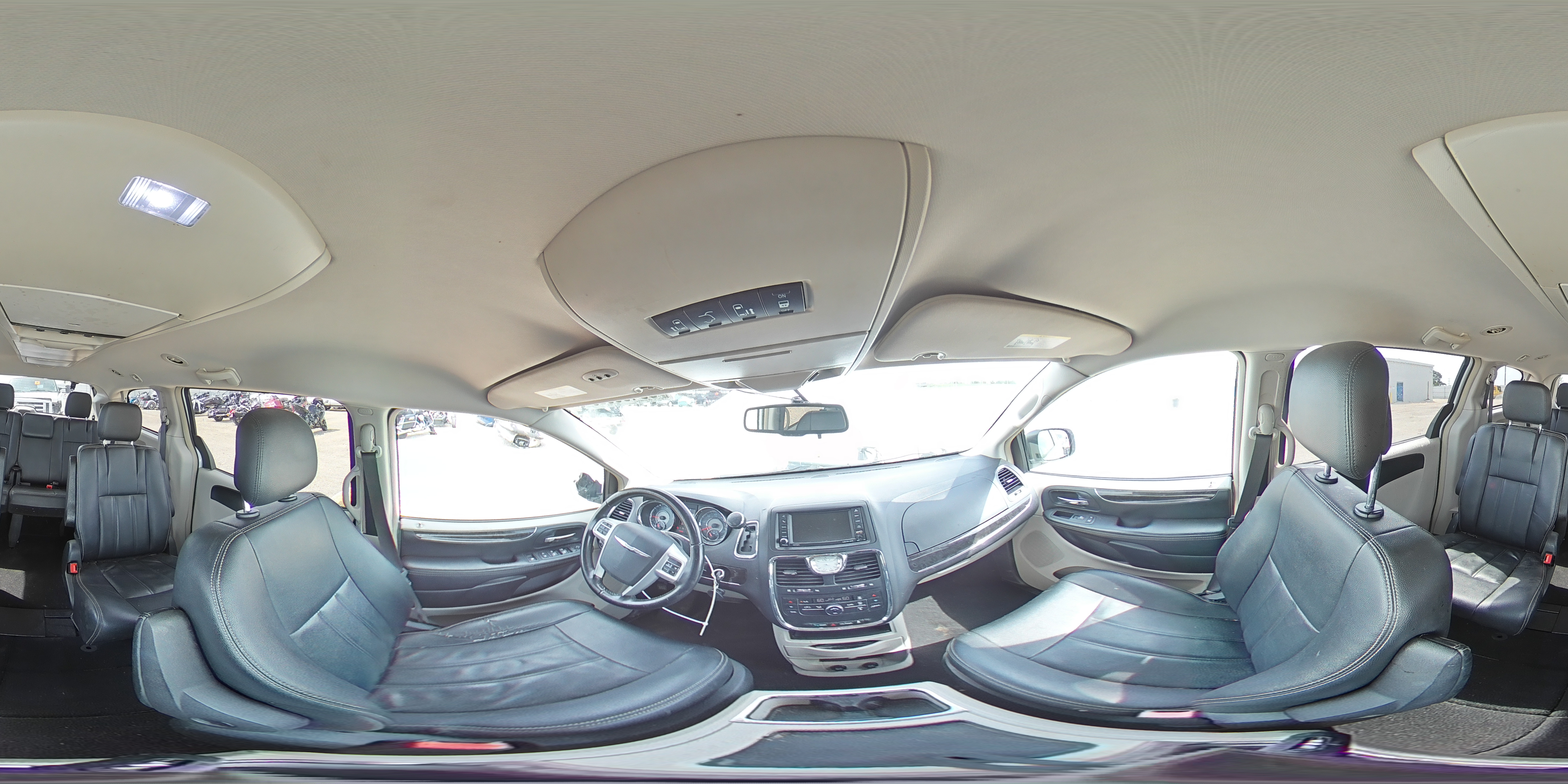 2016 Chrysler Town & Country Touring VIN: 2C4RC1BG2GR290238 Lot: 69406895