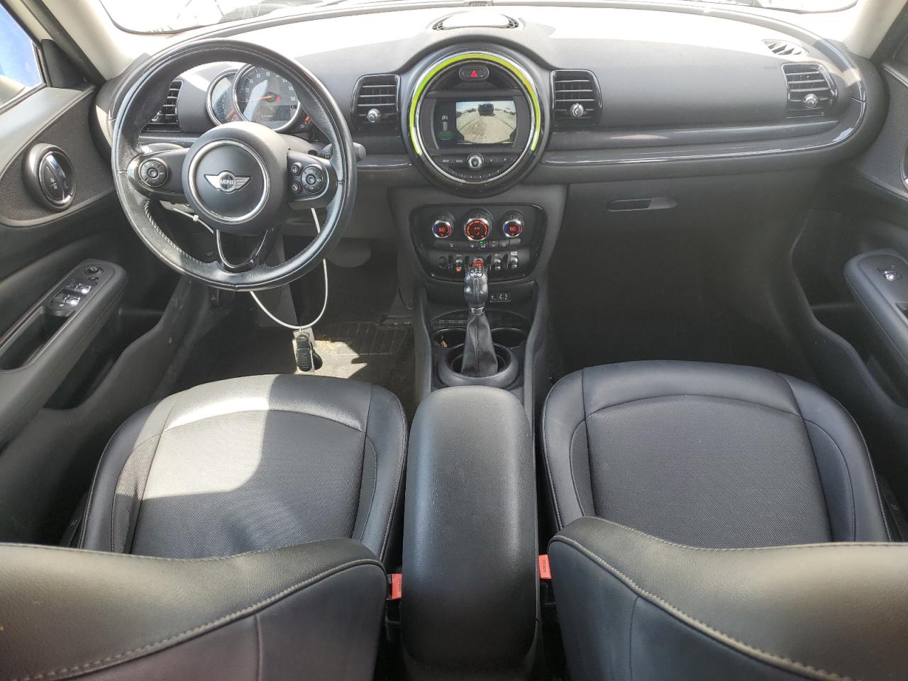2018 Mini Cooper Clubman VIN: WMWLN5C50J2E34573 Lot: 70855475