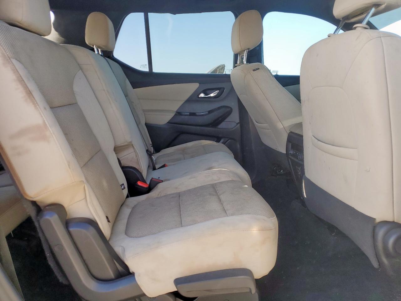 2022 Chevrolet Traverse Ls VIN: 1GNERFKW1NJ163040 Lot: 70875845
