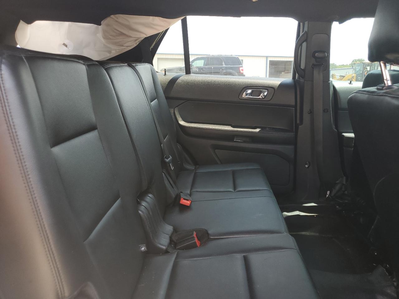 1FM5K8AR5HGA17385 2017 Ford Explorer Police Interceptor