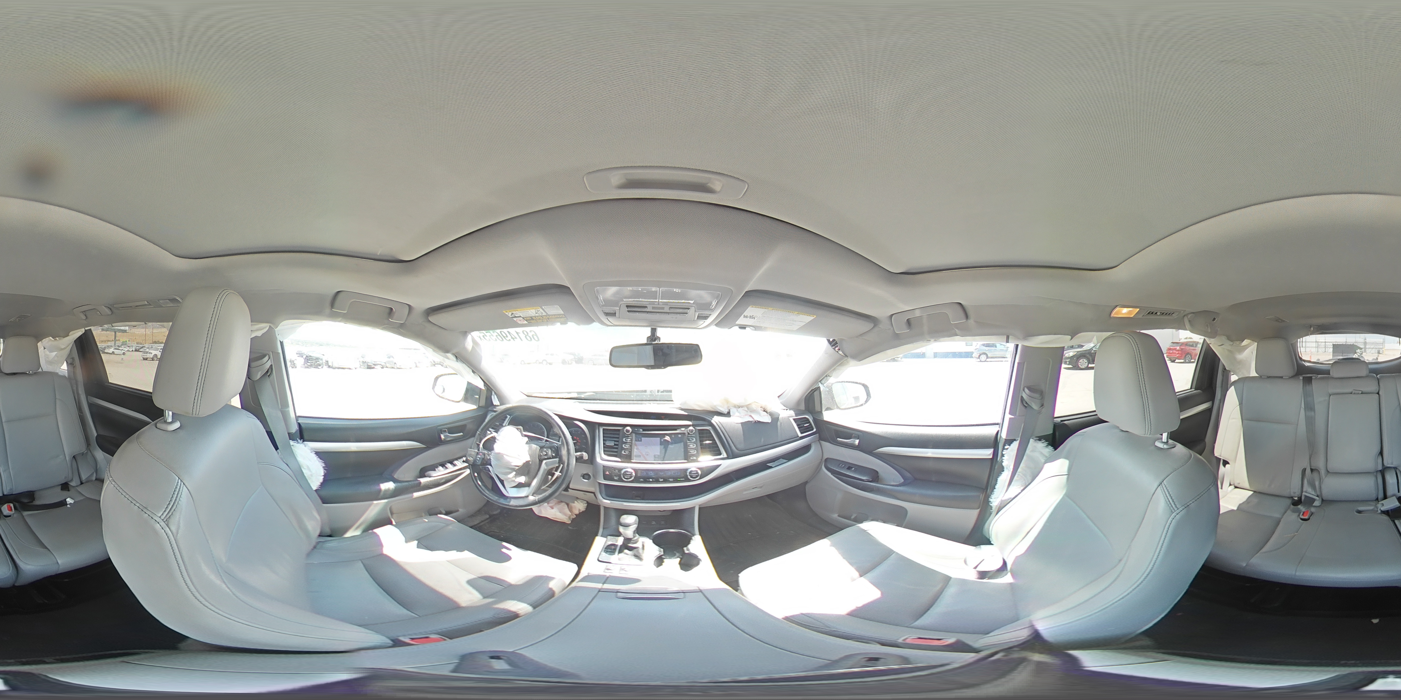 2015 Toyota Highlander Xle VIN: 5TDJKRFH3FS188759 Lot: 68149655