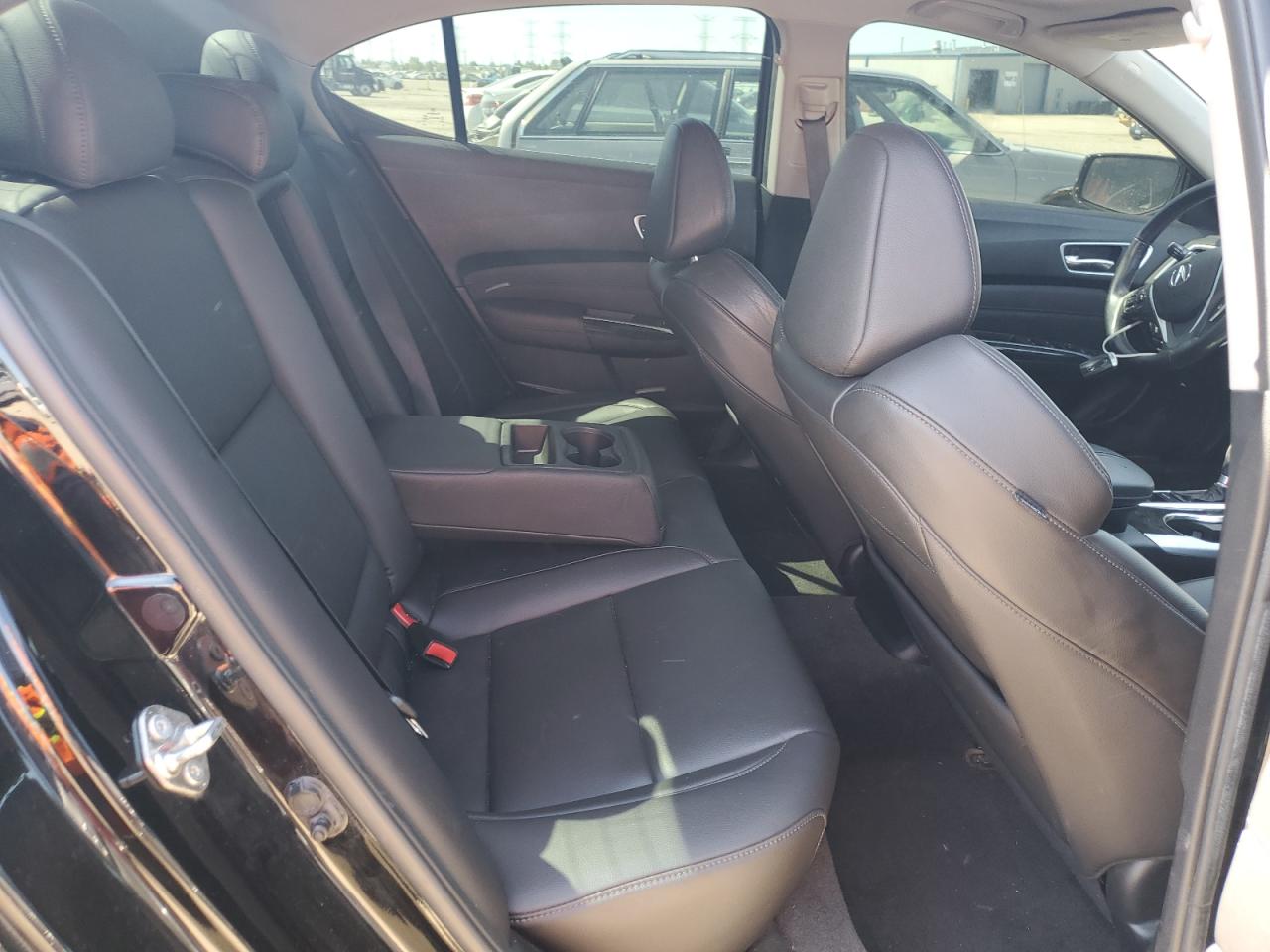 2018 Acura Tlx VIN: 19UUB1F33JA010859 Lot: 70480075
