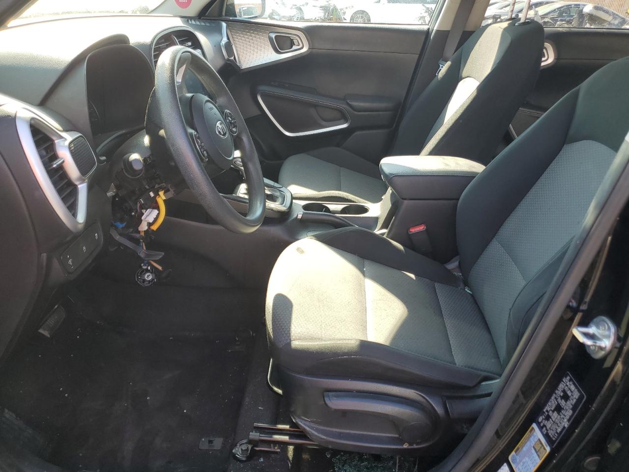 2021 Kia Soul Lx VIN: KNDJ23AU1M7137320 Lot: 70670325