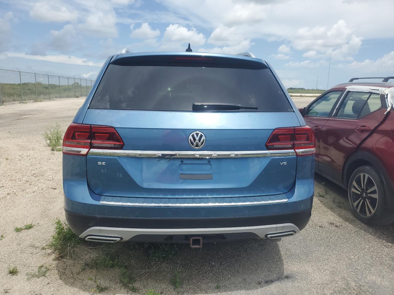 2019 Volkswagen Atlas Se VIN: 1V2WR2CA7KC507560 Lot: 70350915