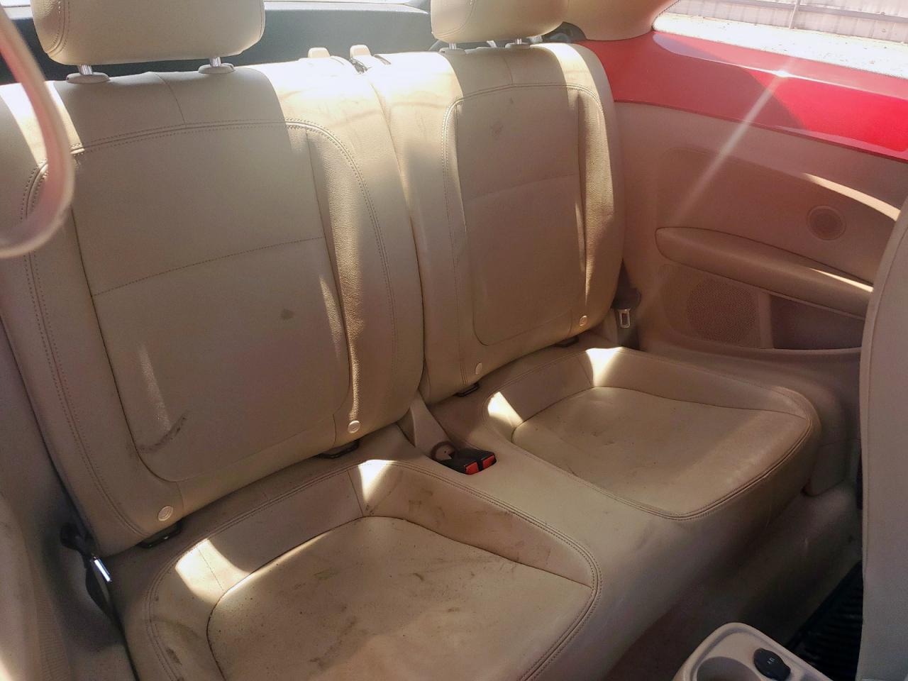 2013 Volkswagen Beetle VIN: 3VWJX7AT1DM647119 Lot: 68709155