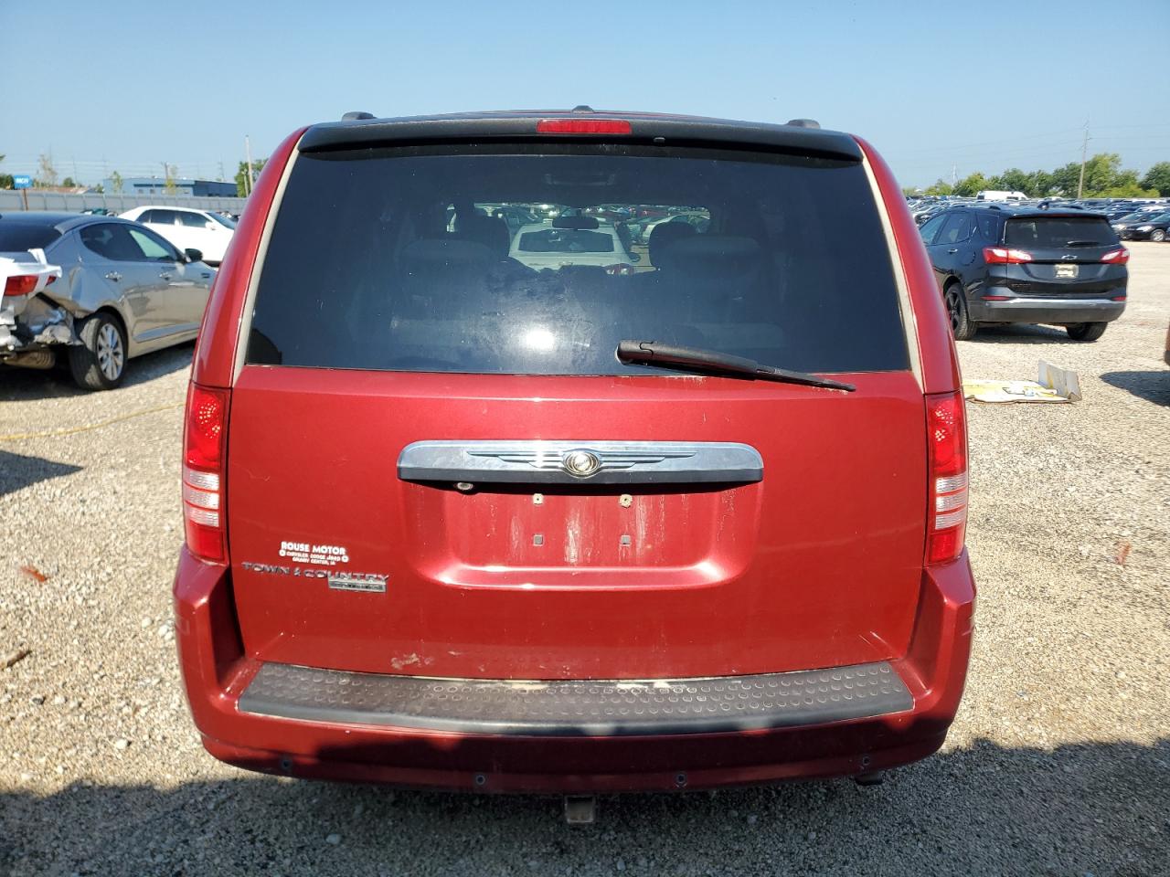 2008 Chrysler Town & Country Touring VIN: 2A8HR54P98R702034 Lot: 67293055