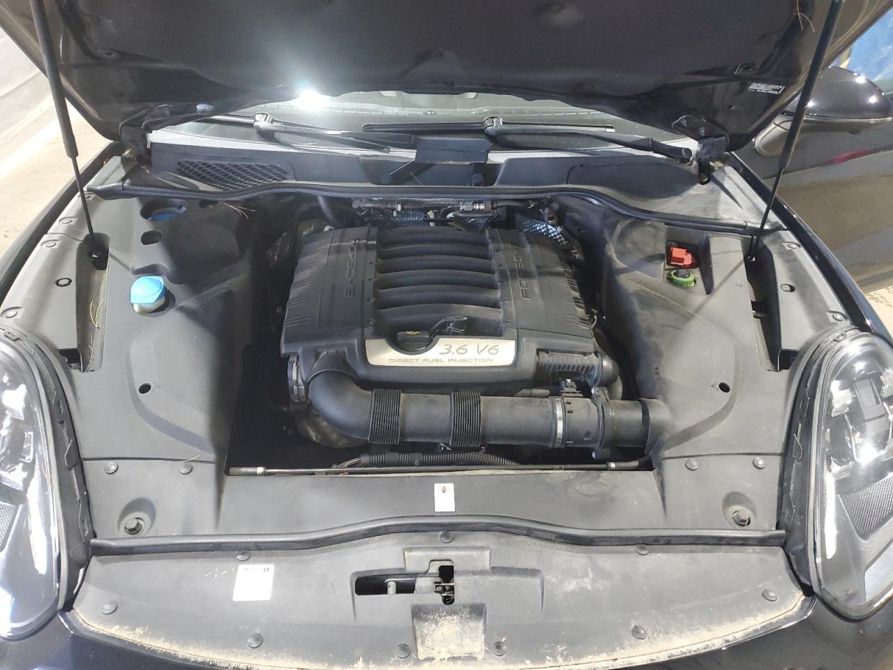 2018 Porsche Cayenne VIN: WP1AA2A25JKA05583 Lot: 69857565