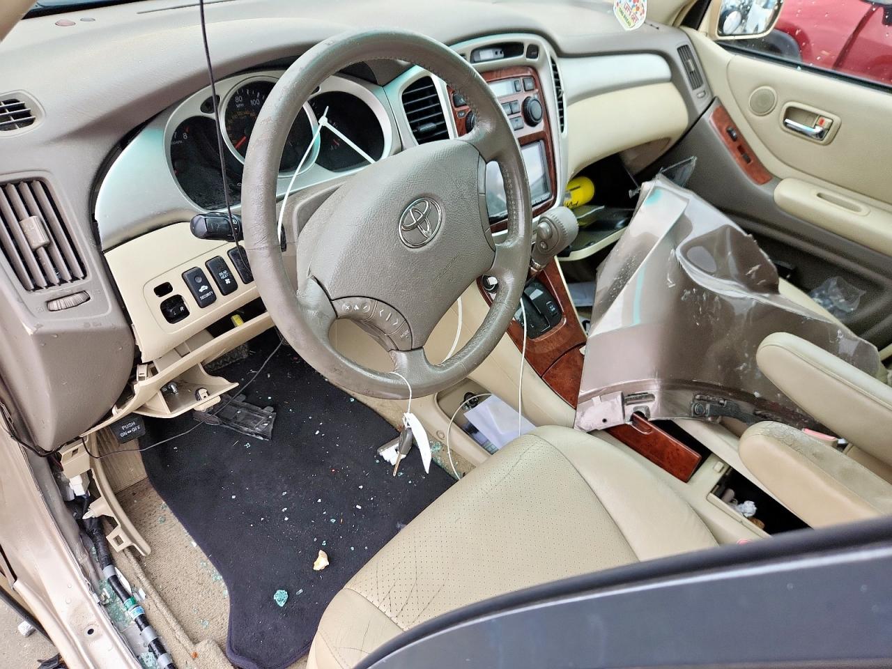 2005 Toyota Highlander Limited VIN: JTEEP21A550126653 Lot: 70100055