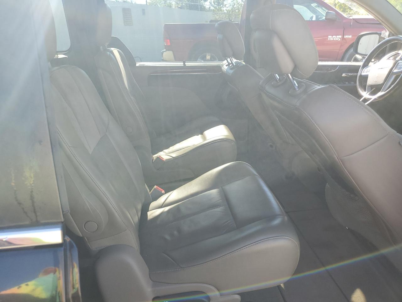 2011 Chrysler Town & Country Limited VIN: 2A4RR6DG3BR727790 Lot: 68837895