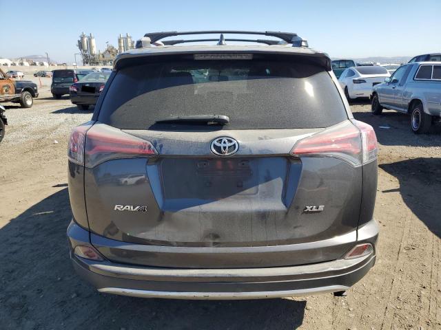 Паркетники TOYOTA RAV4 2016 Серый