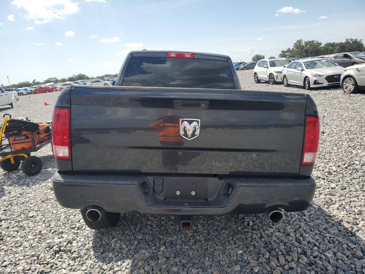 2017 Ram 1500 St VIN: 1C6RR6FTXHS695886 Lot: 70908475