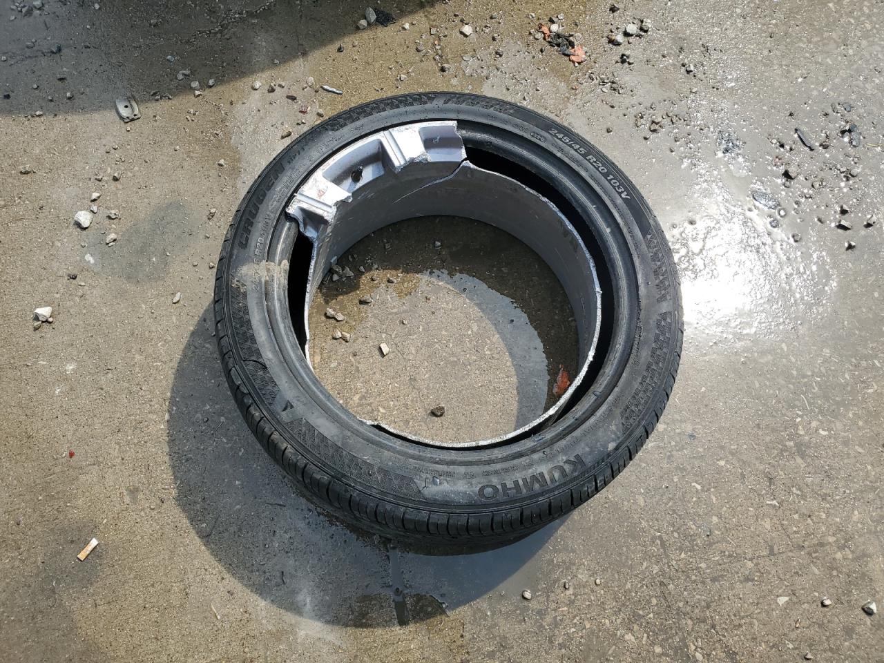 2019 Cadillac Xt4 Premium Luxury VIN: 1GYFZDR41KF225809 Lot: 68923425