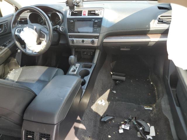  SUBARU OUTBACK 2015 White