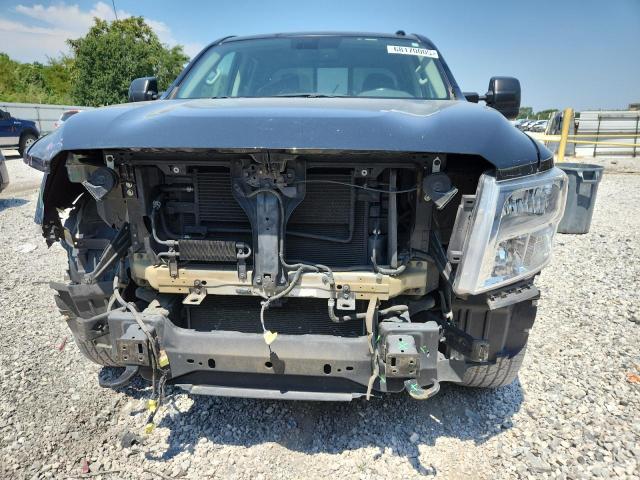  NISSAN TITAN 2018 Черный
