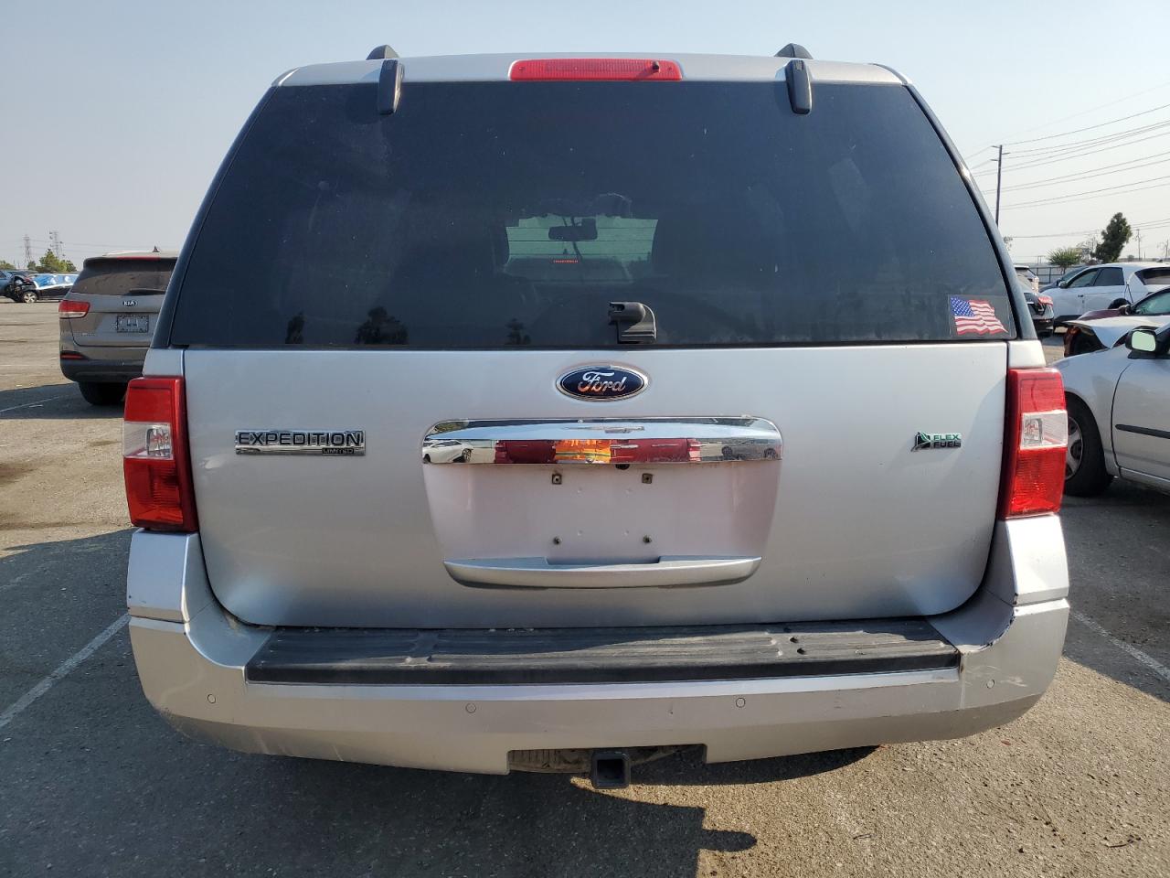 2014 Ford Expedition Limited VIN: 1FMJU2A58EEF00749 Lot: 67974135