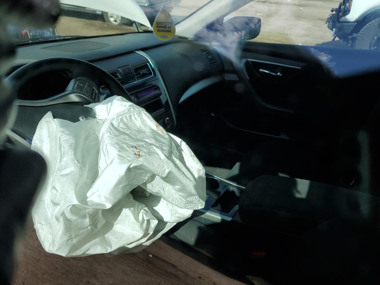 2014 Nissan Altima 2.5 VIN: 1N4AL3AP4EN366603 Lot: 69571195