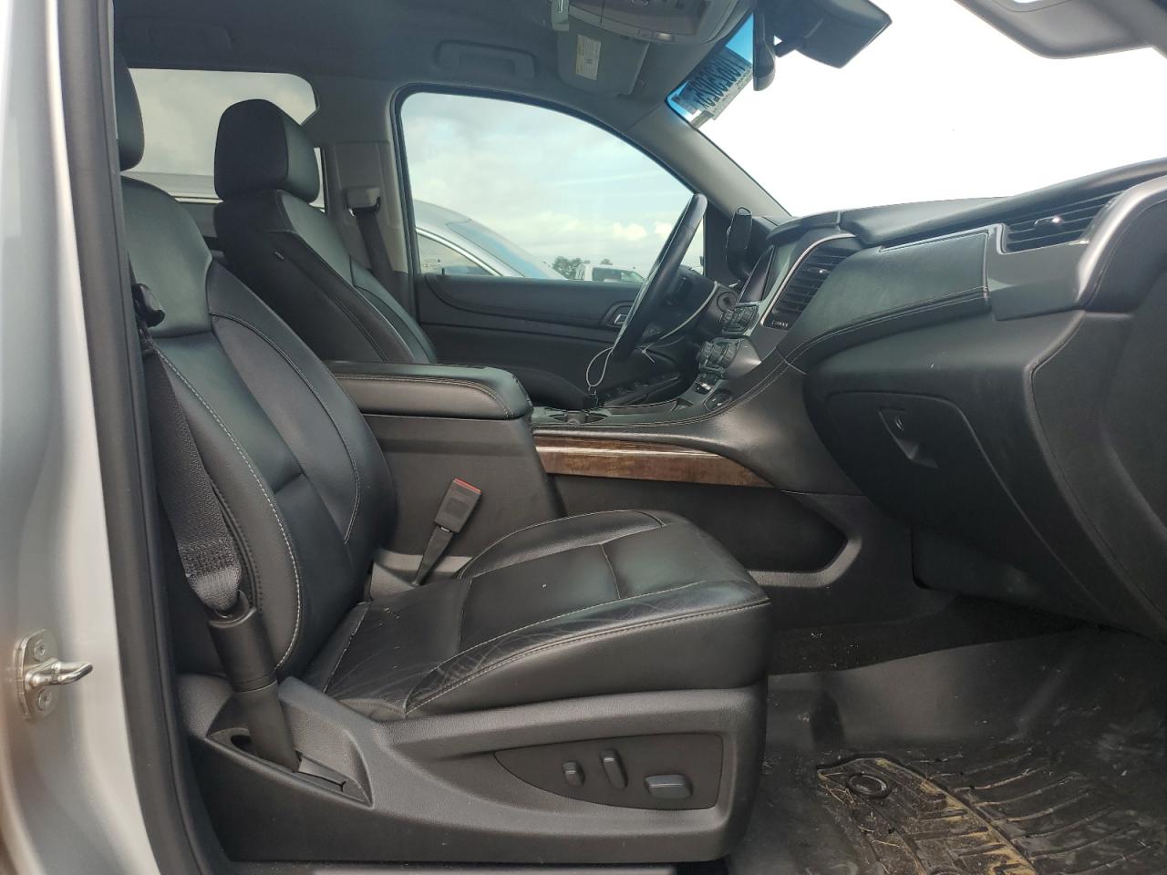 2018 Chevrolet Tahoe C1500 Lt VIN: 1GNSCBKC7JR369431 Lot: 70625025