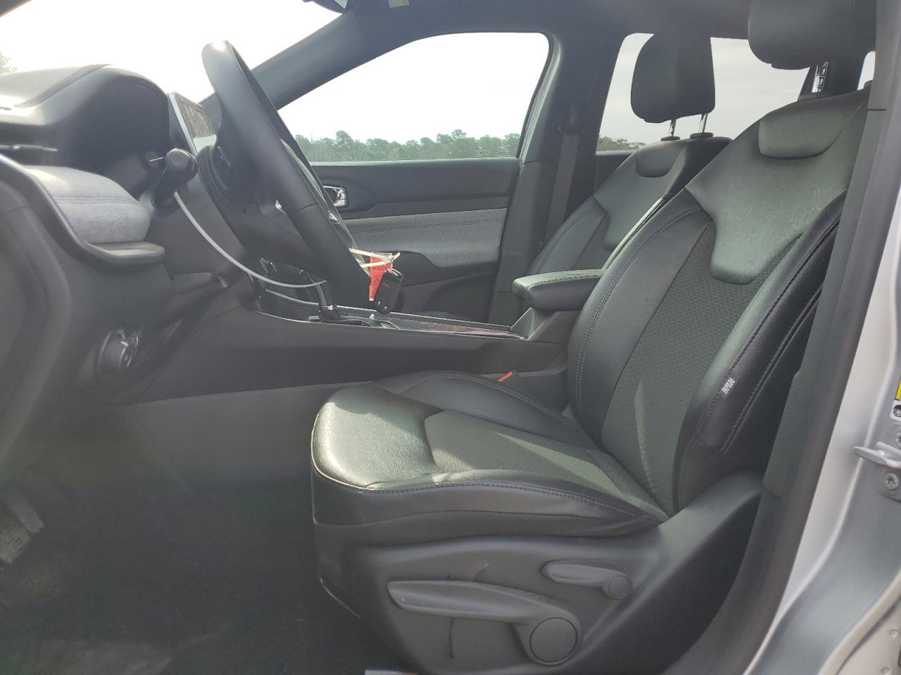 2025 Jeep Compass Latitude VIN: 3C4NJDBN6ST528909 Lot: 70639915