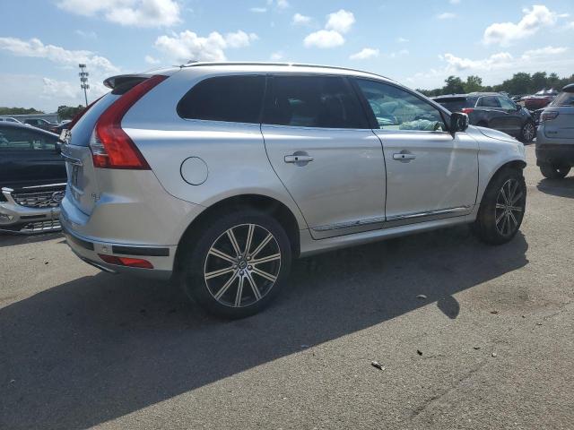  VOLVO XC60 2017 Srebrny