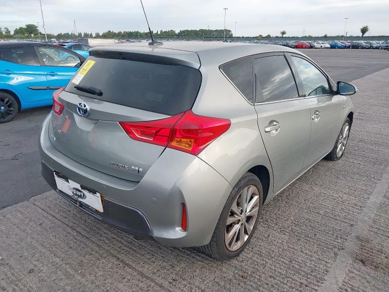 2013 TOYOTA AURIS EXCEL
