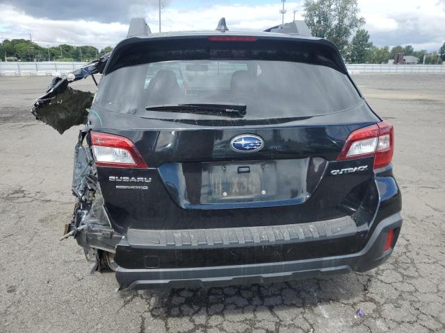  SUBARU OUTBACK 2018 Czarny