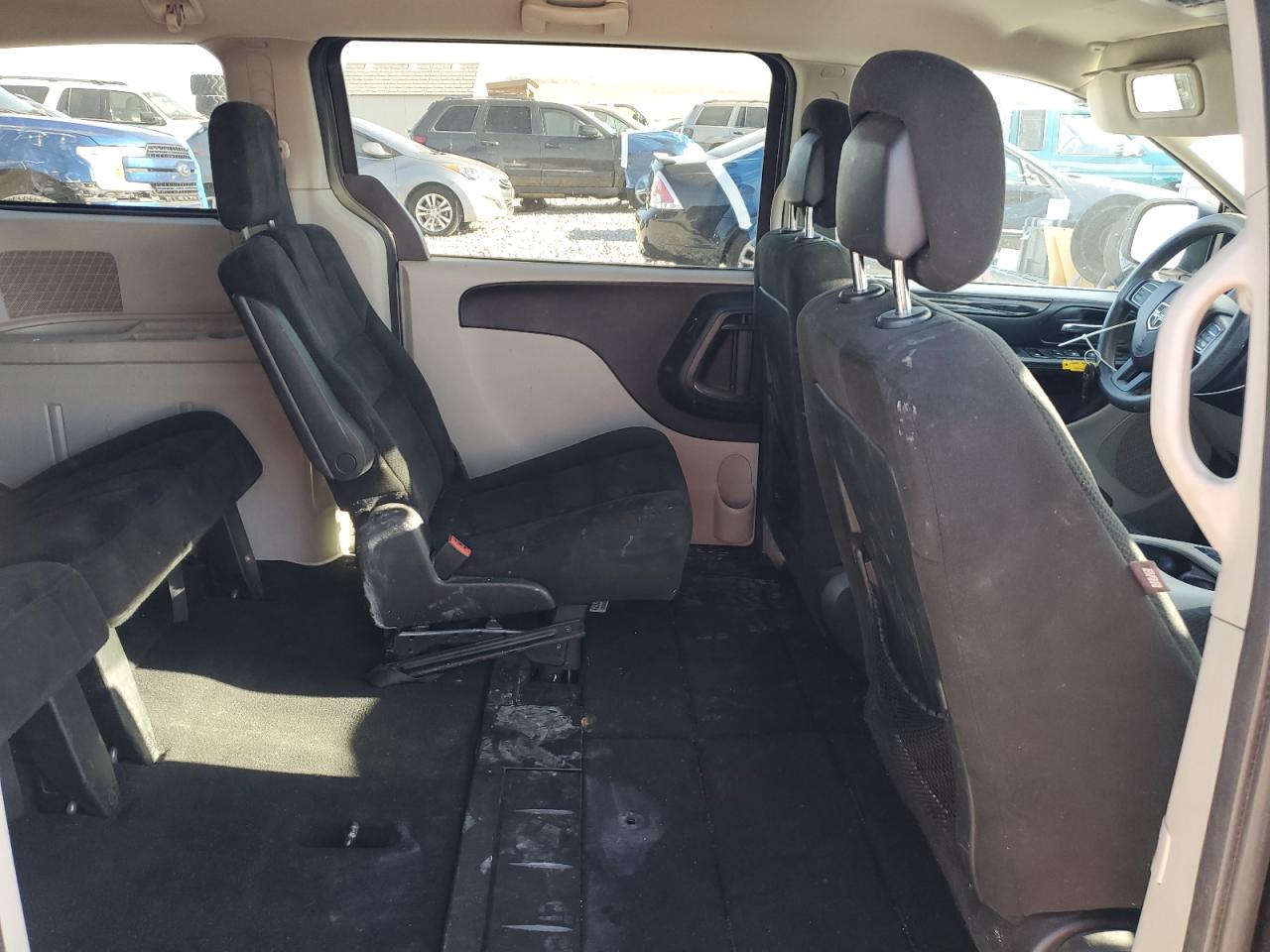 2016 Dodge Grand Caravan Sxt VIN: 2C4RDGCG9GR312850 Lot: 68279105