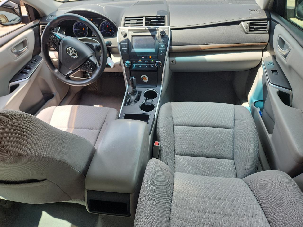 4T4BF1FK0GR555024 2016 Toyota Camry Le