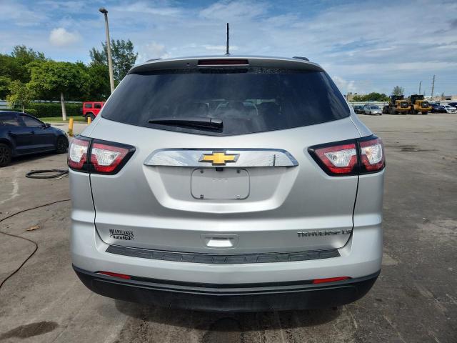 Parquets CHEVROLET TRAVERSE 2015 Silver