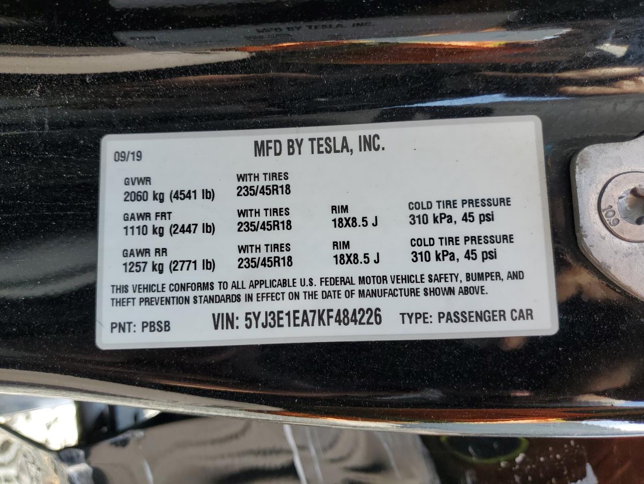 2019 Tesla Model 3 VIN: 5YJ3E1EA7KF484226 Lot: 70694695