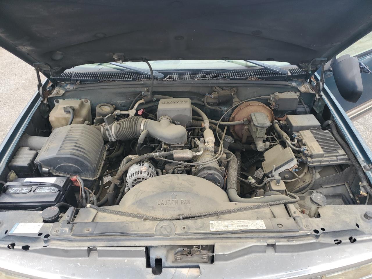 1GNEC13RXWJ308283 1998 Chevrolet Tahoe C1500