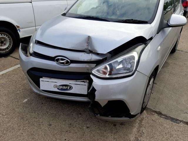 2014 HYUNDAI I10 SE