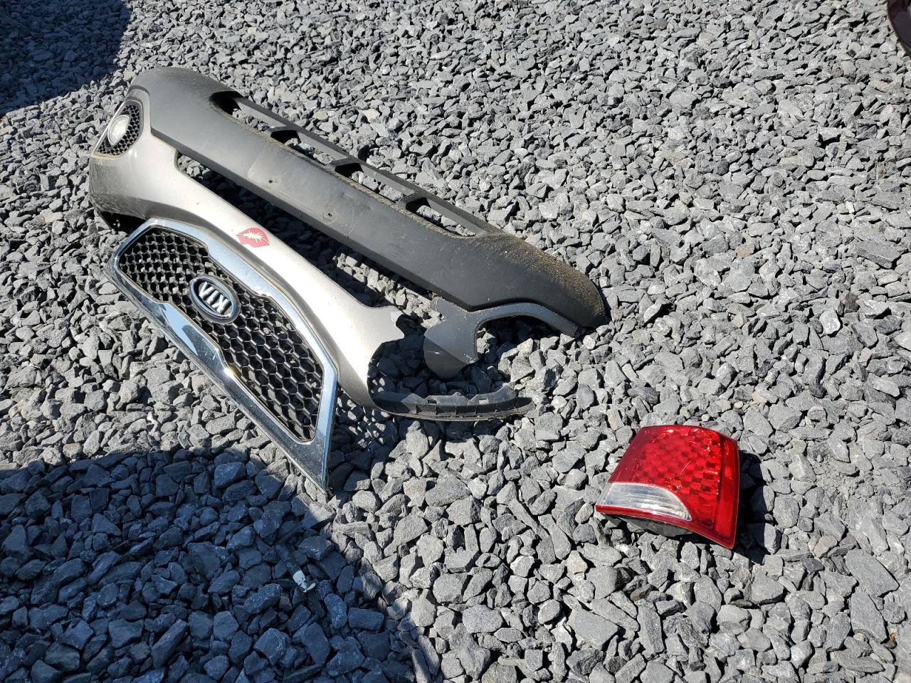 2013 Kia Sorento Lx VIN: 5XYKTDA2XDG352624 Lot: 69109365