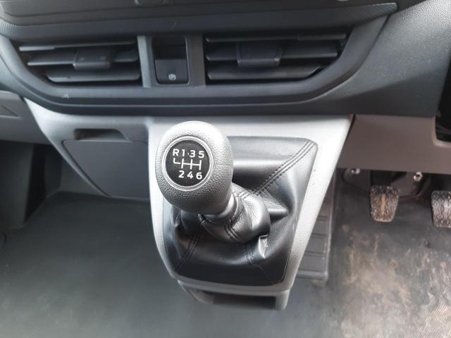 2024 FORD TRANSIT CUSTOM 300LEADER 