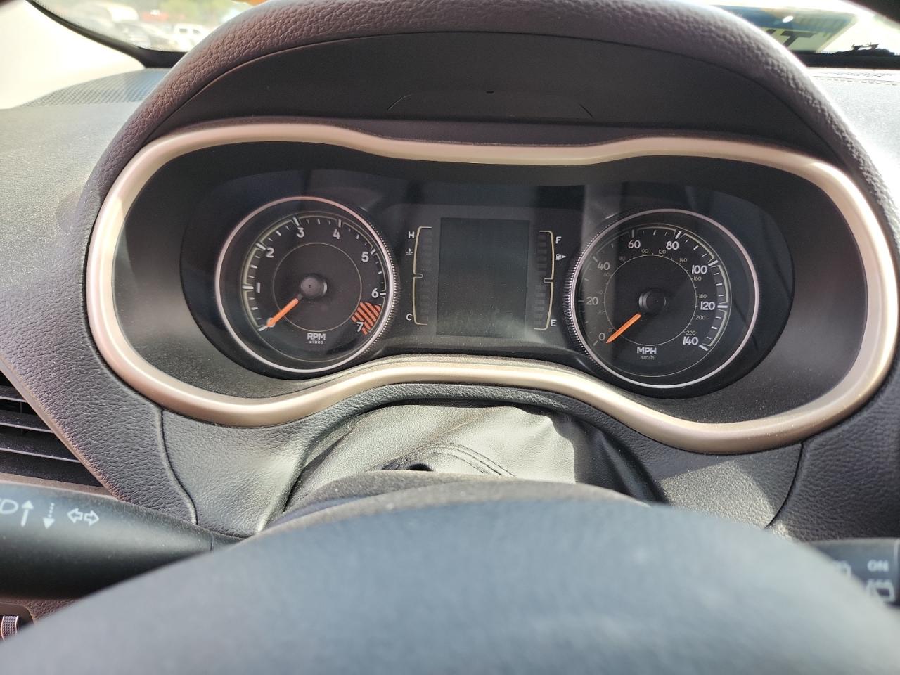 2015 Jeep Cherokee Sport VIN: 1C4PJLAB9FW766439 Lot: 70859605