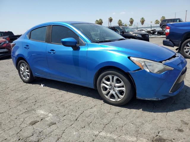  TOYOTA YARIS 2018 Granatowy