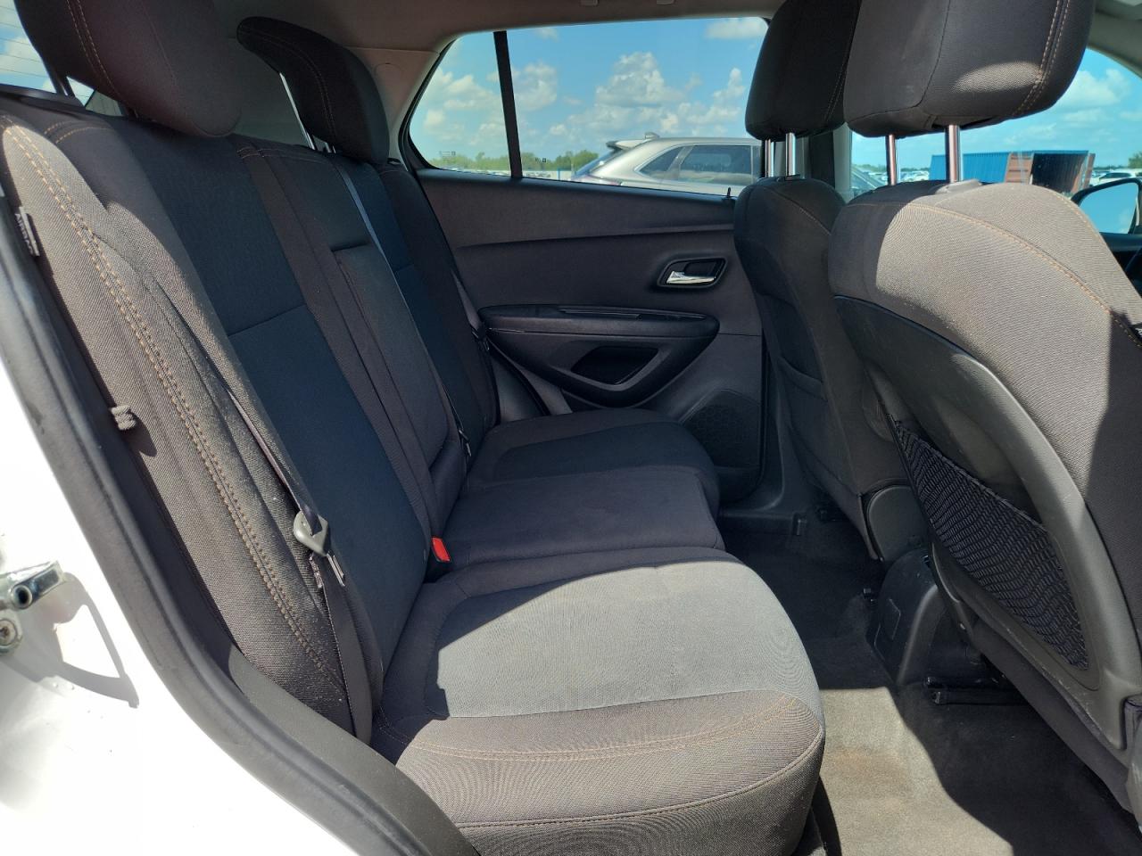 2020 Chevrolet Trax Ls VIN: KL7CJKSB6LB052212 Lot: 69802295
