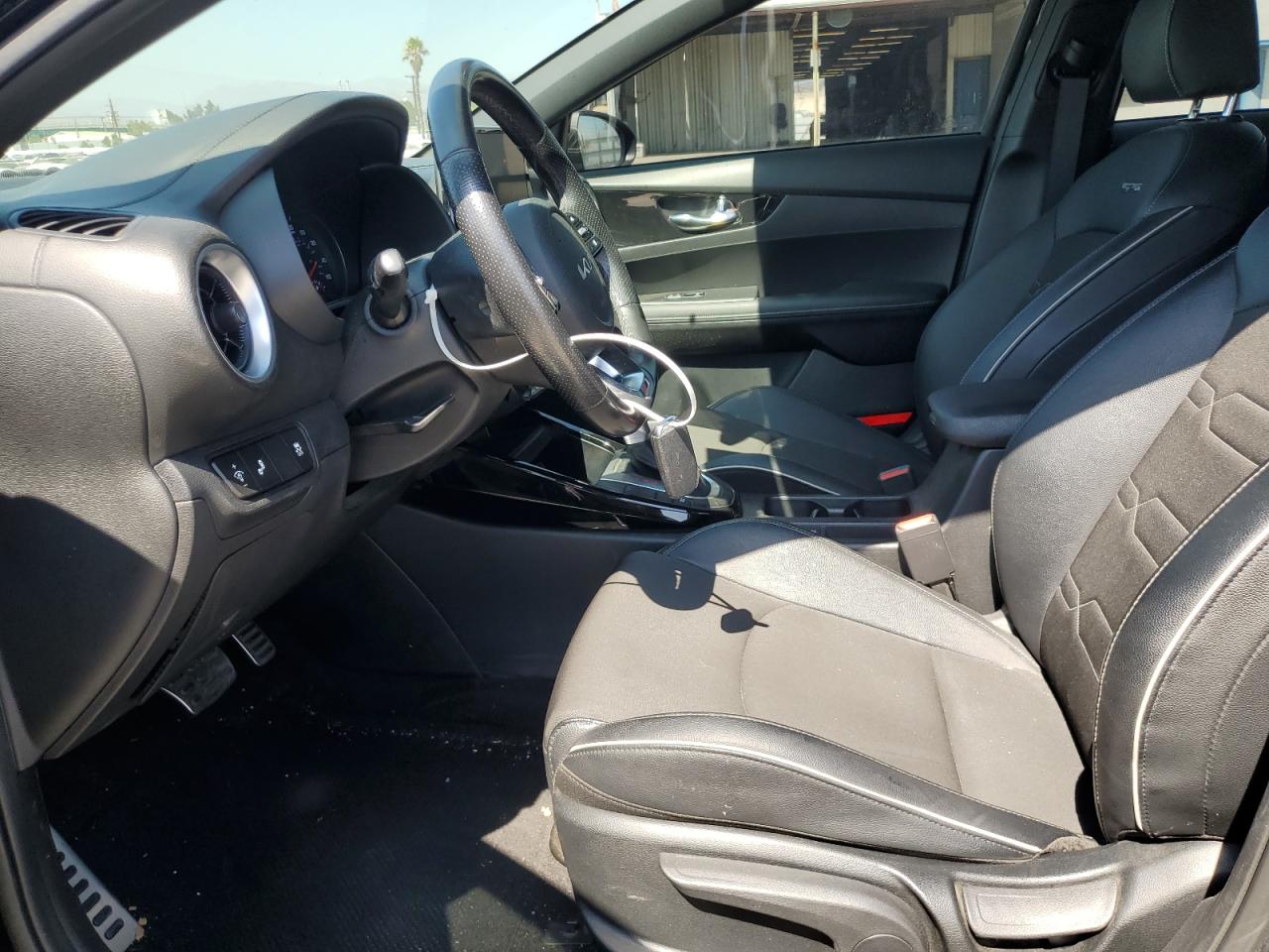 2024 Kia Forte Gt Line VIN: 3KPF54AD6RE727734 Lot: 69301645