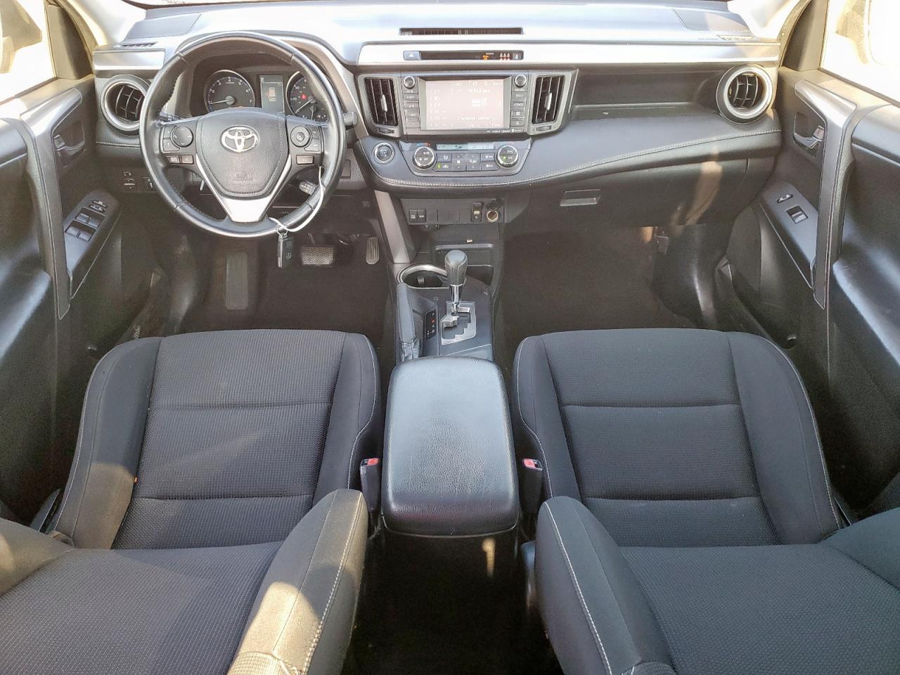 2017 Toyota Rav4 Xle VIN: JTMWFREV6HD106488 Lot: 70223555